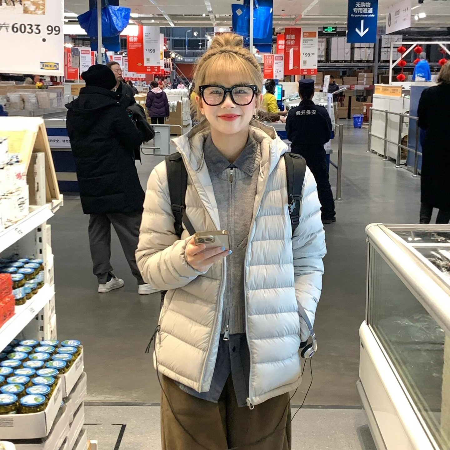 Short Lightweight down Jacket for Women, 2025 New Winter Warm Korean Style, Slimming Loose Casual Couple Coat