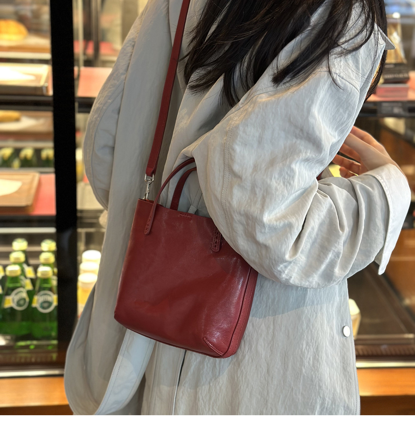 Women's Large Capacity Leather Bucket Shoulder Bag Commuter_voghion.com