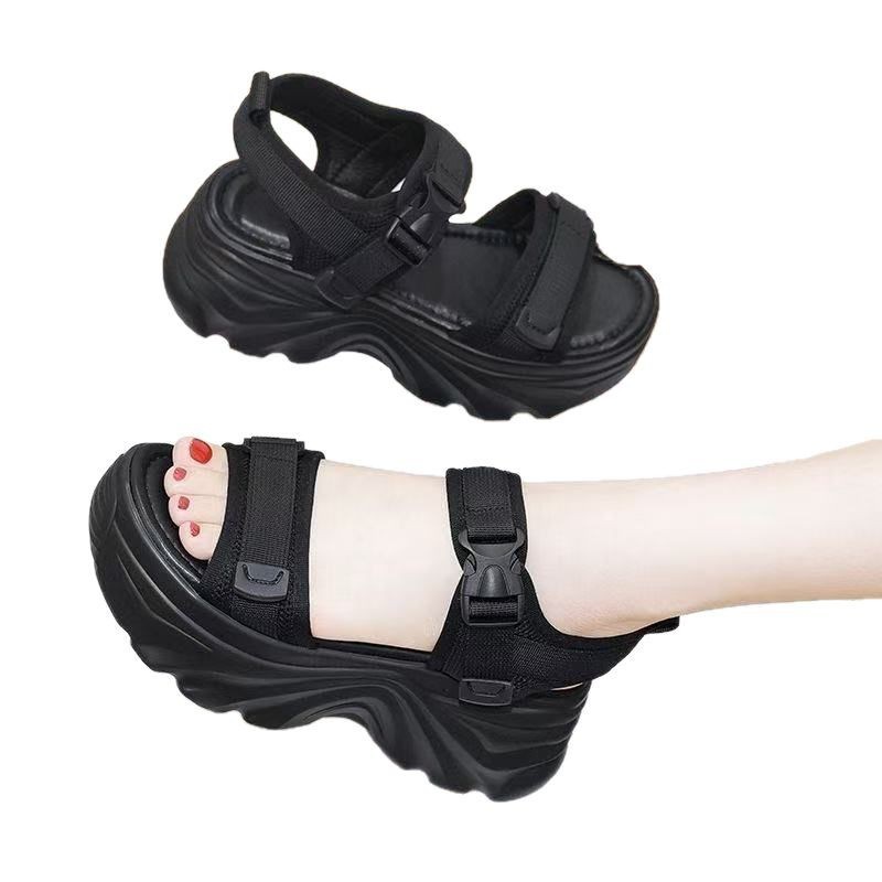 Sandalias de papá de celebridades de Internet para mujer, verano 2025 nuevo estilo de todo fósforo de suela suave, plataforma antideslizante, zapatos deportivos de playa