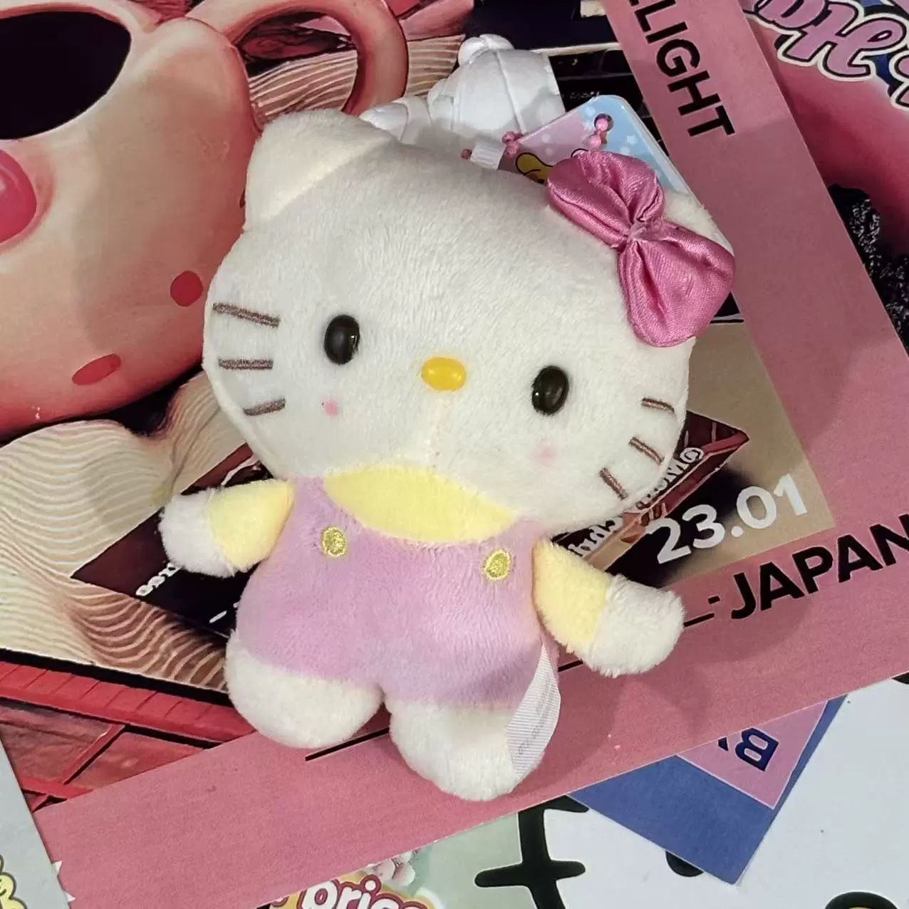 Плюшевый брелок-подвеска Hello Kitty, милый кукольный брелок для сумки, 11 см, легкий и прочный