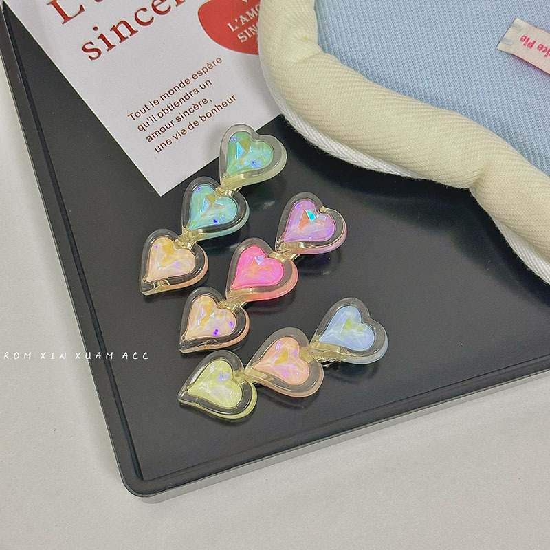 [Testreszabott feldolgozás] Nyári cukorka színű szív alakú kacsacsőrű hajtű, édes, a fej hátsó részén lévő oldalsó frufru_voghion.com