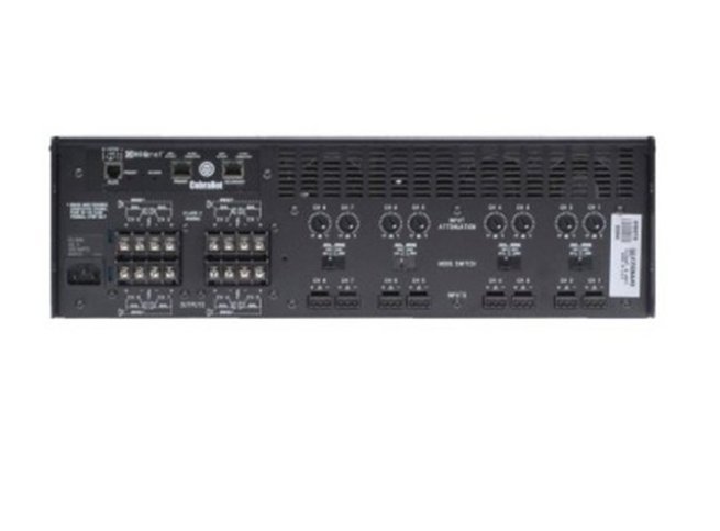 皇冠  CTS8200 两通道数字功放 功率放大器。