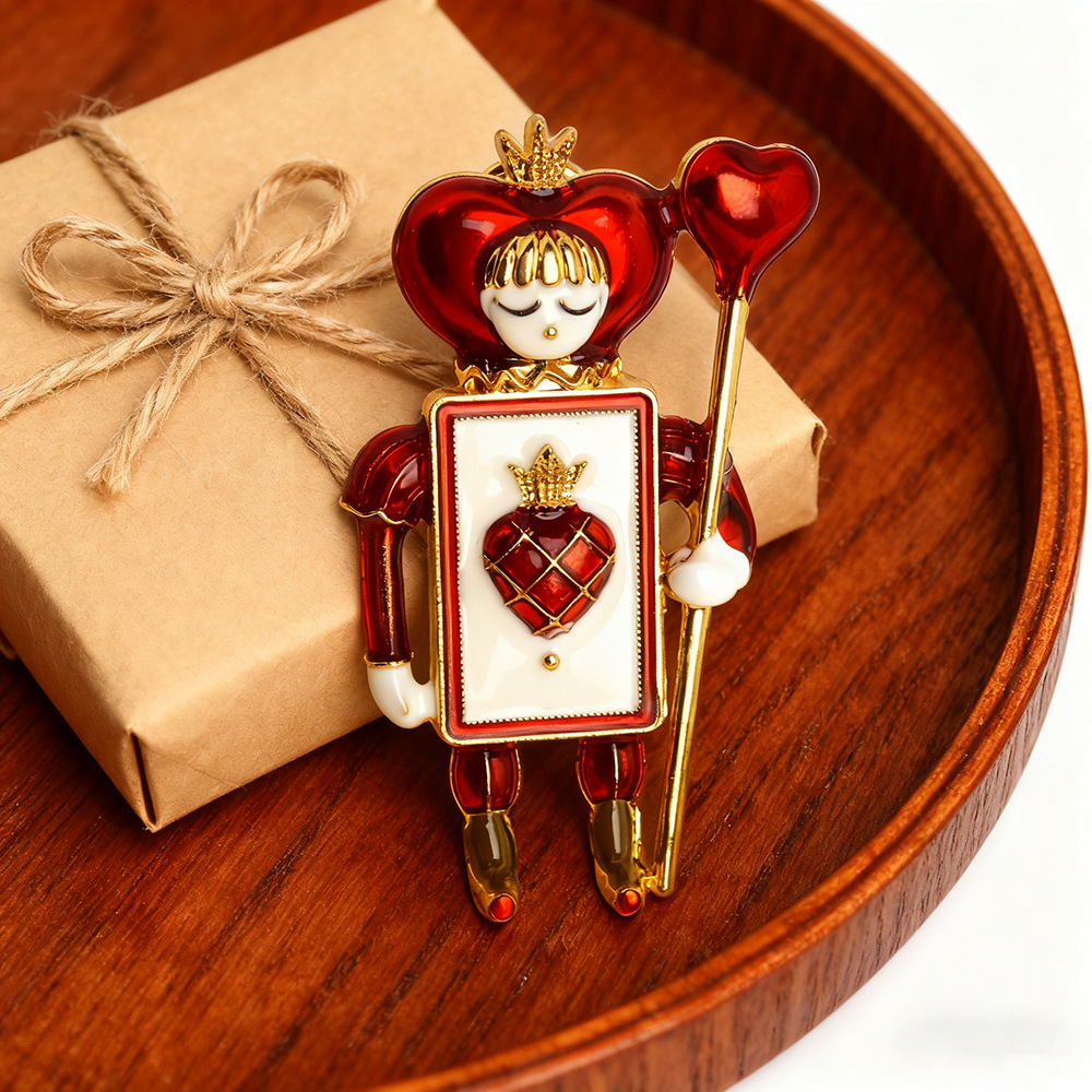 Christmas Creative Retro Alloy Enamel Spade Soldier Badge Brooch Fashionable and Stylish Unisex Clothing Brooch
