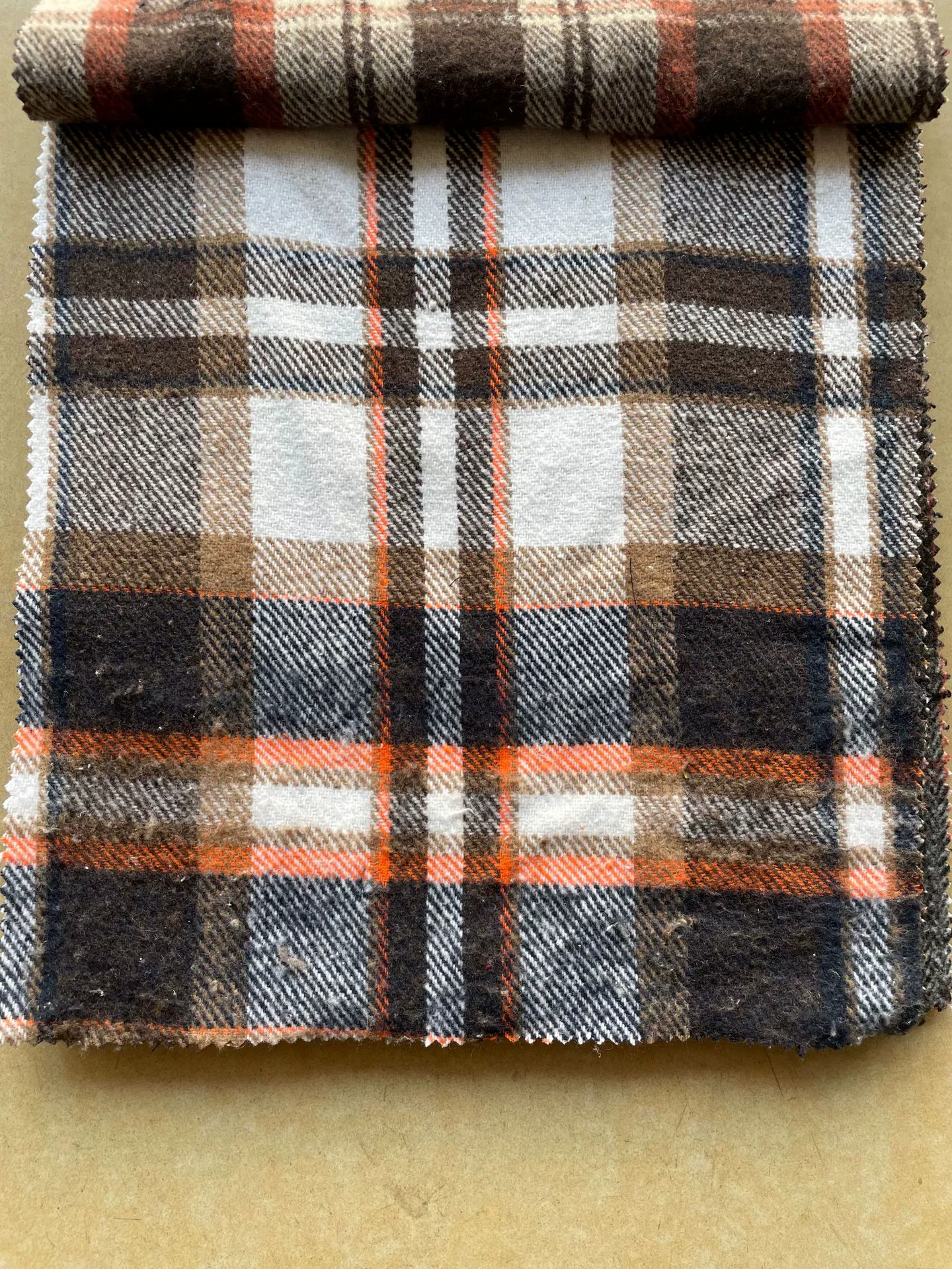 Mao woolen hair color weaving grid cloth polyester cotton double-sided woolen shirt cloth material 270-450G factory undertake orders
