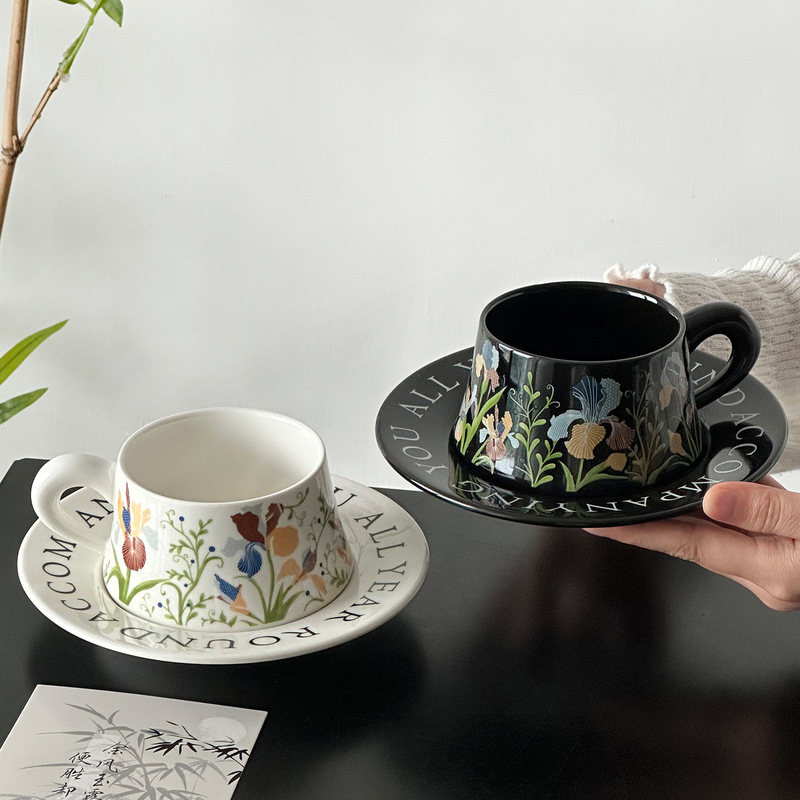 Retro Oil Painting Iris Coffee Cup and Saucer Hand-Painted Latte Cup Set Original Design Gift Ceramic Cup