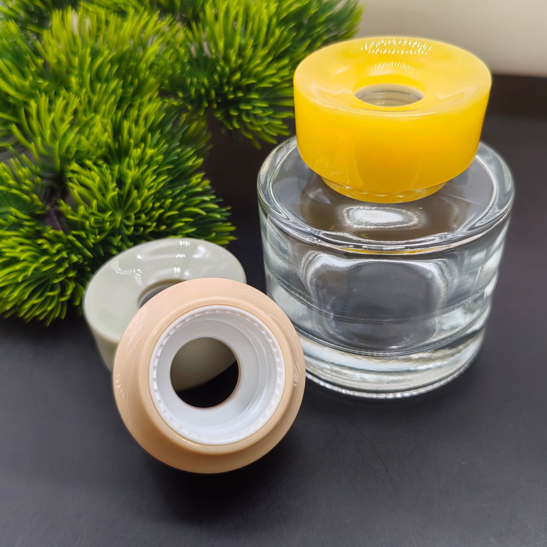 28香薰盖  凹圆型塑料盖 香薰摆件厂家直供