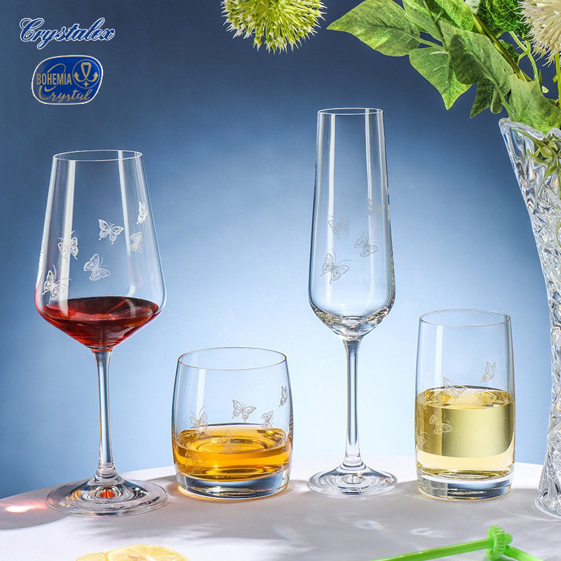 Importación checa de cristal tallado cristal tazas de vino casero mariposa de alto valor tazas de champán tazas de whisky tazas de agua