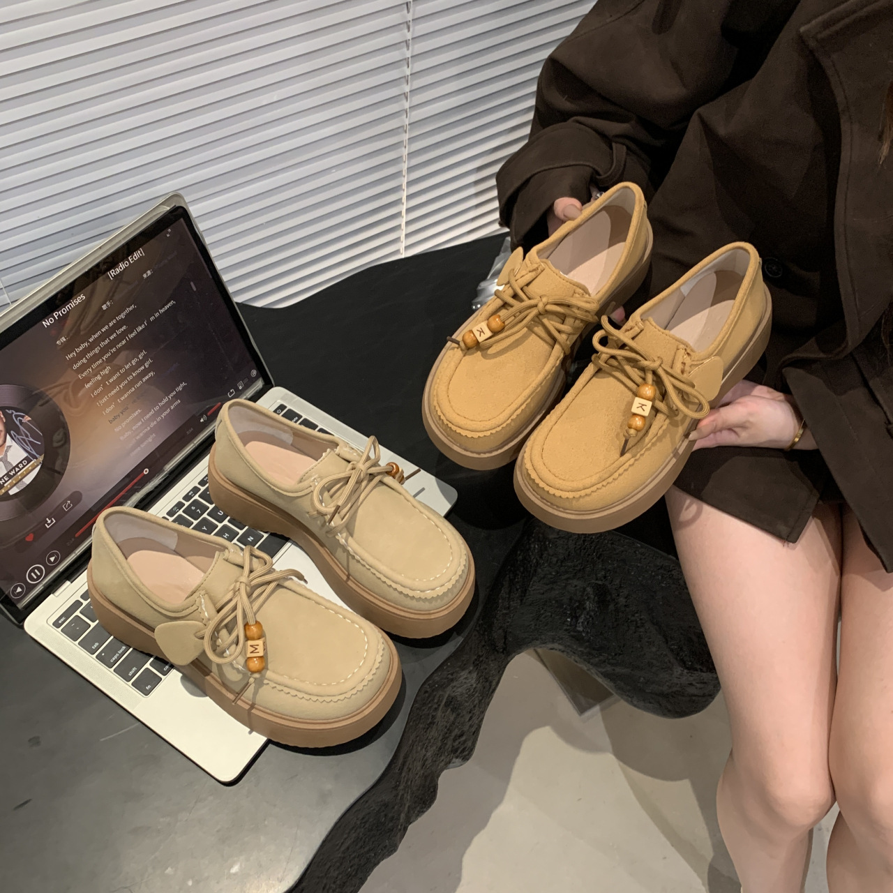 2026 primavera y verano de nuevo estilo cuentas trenzadas retro nicho universal Lefour zapatos Bocken
