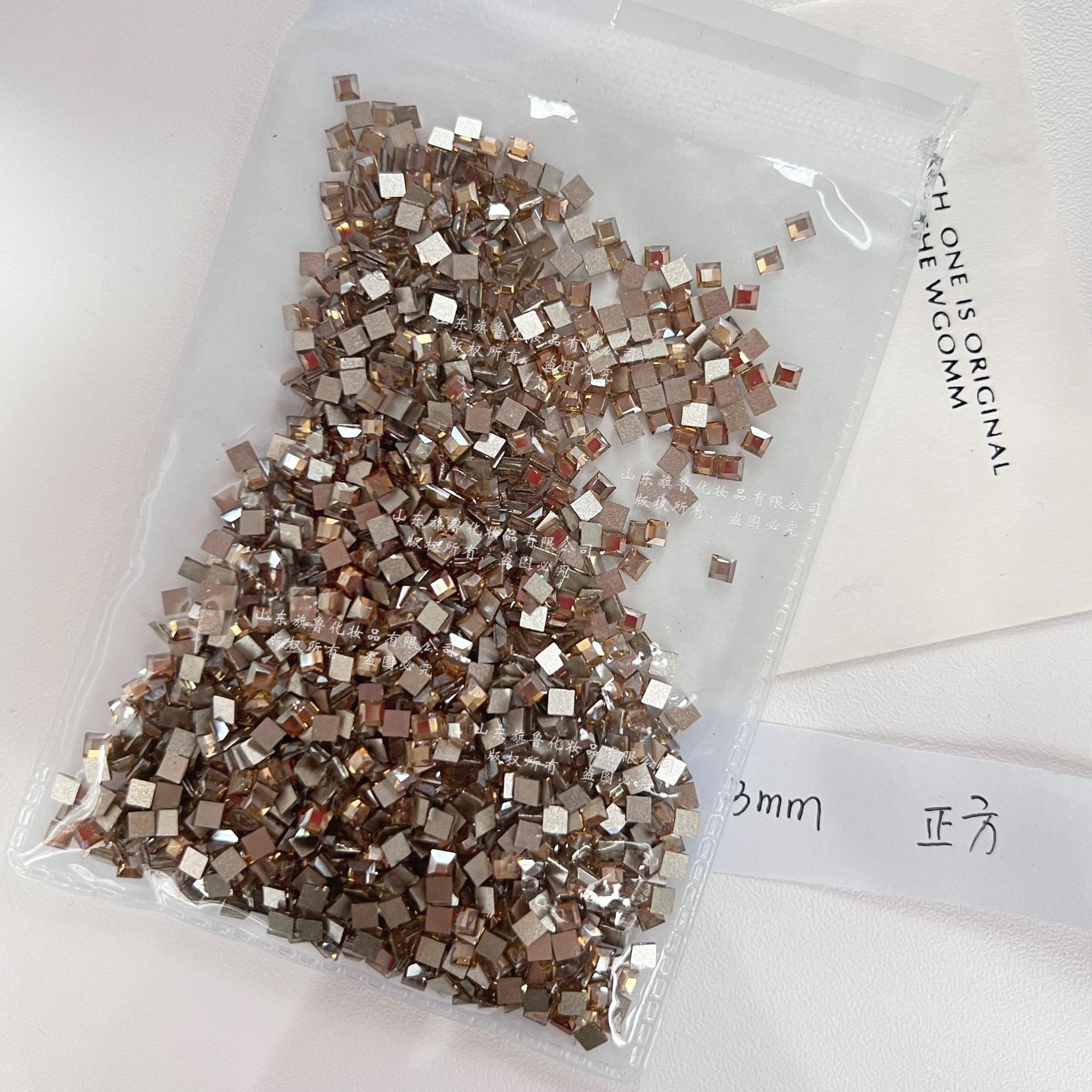 샴페인 [사각형] 3*3mm