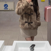 2025新款冬年轻洋气鹿点皮毛一体保暖毛毛外套时尚貂毛皮草女