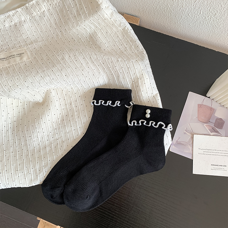 Calcetines de hormigón primavera y verano delgada damas joyas de perlas coreanas calcetines Lolita dulce calcetines de algodón