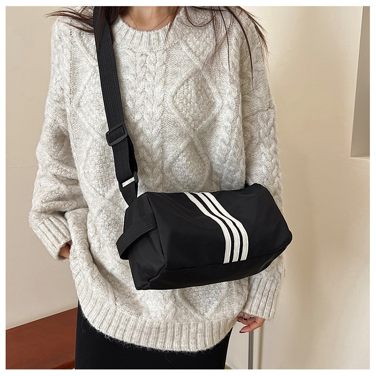 165g Weight Polyester Lining Material Sewing Thread Fashion Element Zipper Closure Type Single Shoulder Strap Strap Type Crossbody Bag Bags Type Daily, Sports Occasion Nylon Material Solid Color Pattern All Seasons Season Women's Gender Classic Style Style Cylindrical Shape Medium Size Women's Medium Nylon Solid Color Classic Style Sewing Thread Cylindrical Zipper Crossbody Bag 2