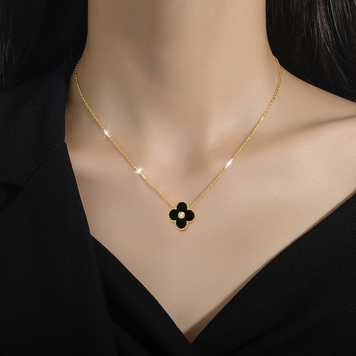 [Full body titanium steel] Fritillaria four-leaf flower minimalist real gold necklace in the furnace female ins internet celebrity clavicle chain accessories