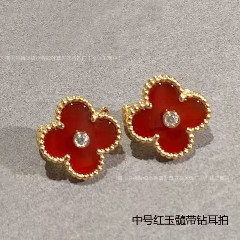 高质量V金幸运四叶草925银针耳钉红黑玛瑙白贝母耳拍气质百搭耳环|undefined