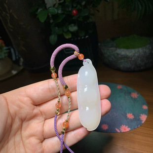 Exquisite Hetian Jade, Safe Beans for All Seasons, Slightly Powdered Lotus Root, Ice Crystal, Moisturizing, Delicate as Fat, Three-Dimensional Carving