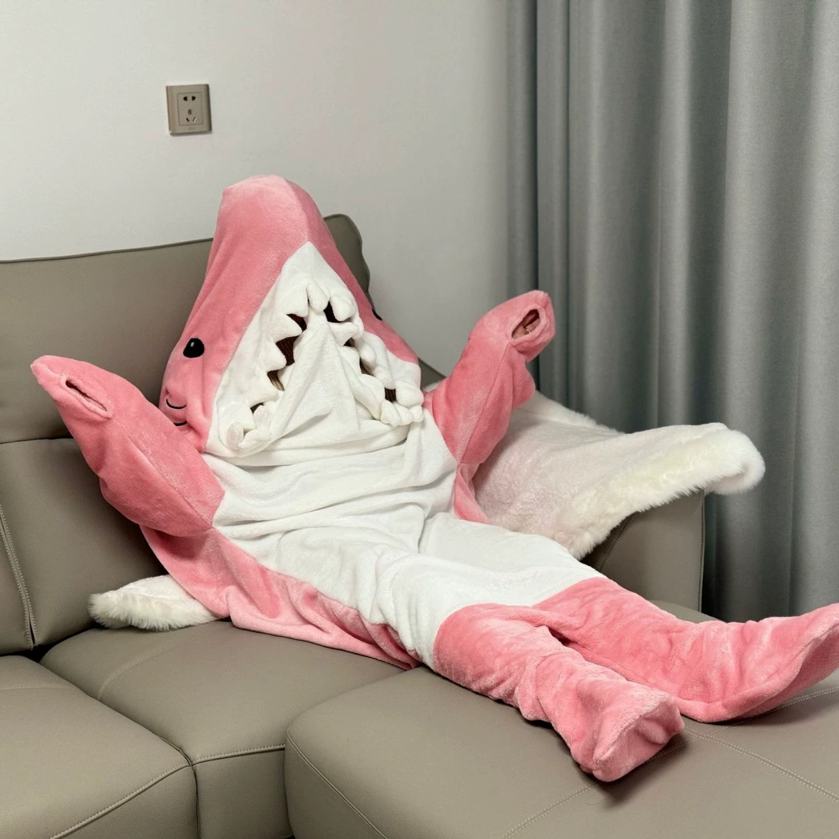Пижама-комбинезон для сна и отдыха, цельный, с защитой от раздражения, в виде динозавра или акулы, из фланели, утолщенный, теплый, плюшевый, с эффектом одеяла