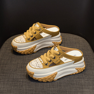 Women's 2025 New Summer Thick-Soled Hollow-Out Platform Sandals for Short Individuals with Closed-Toe Half Slippers