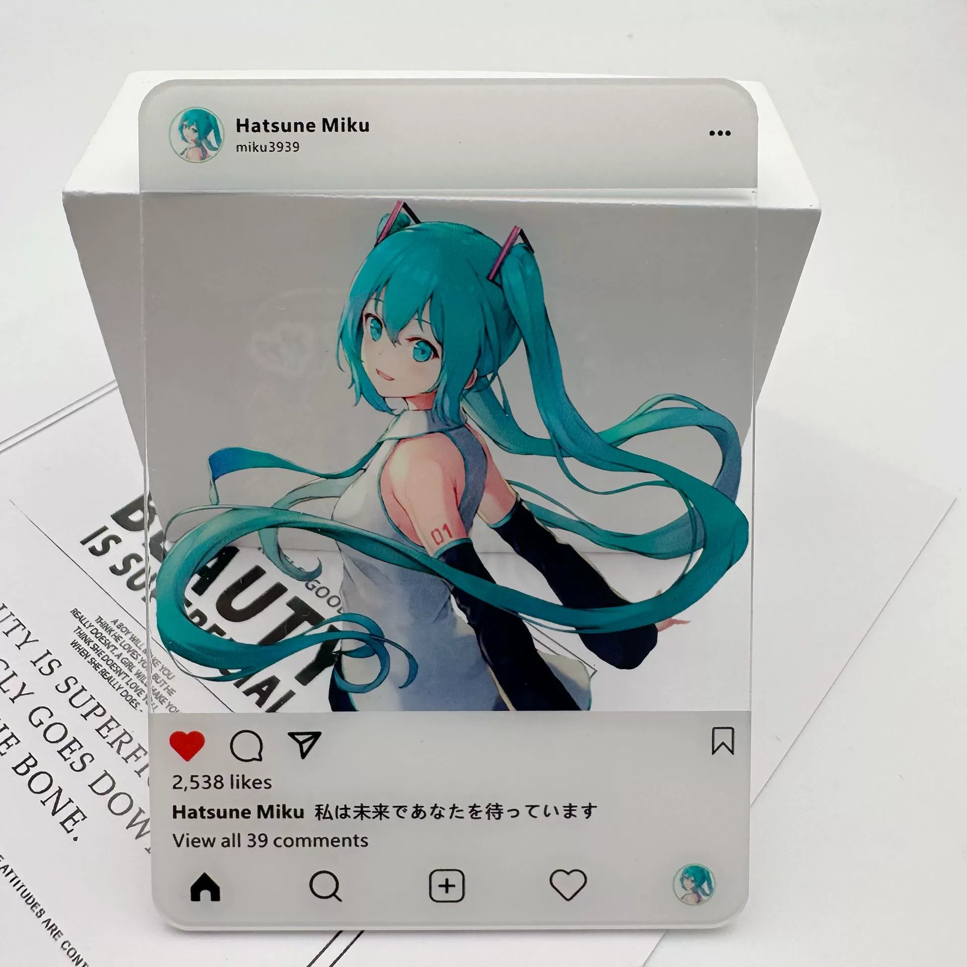 Акриловая фотокарточка (Xiaohongshu) Hatsune Miku, размеры 8,5×5,5–8,9×6,35 см, коллекционные дизайны