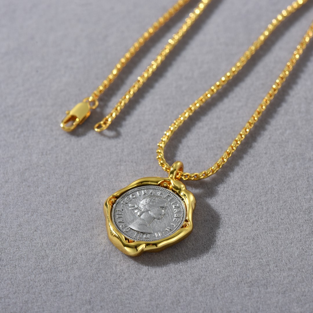 17g Weight Electroplating Gold Plating Process 18K Real Gold Plated Plating Material Brass Pendant Material Pendant Necklace, Ring Necklace	, Bracelets Classification Brass Chain Material Women's Brass Electroplating 18K Real Gold Plated Mixed Color Geometric Pendant Necklace Ring Necklace	 Bracelets Brass Jewelry