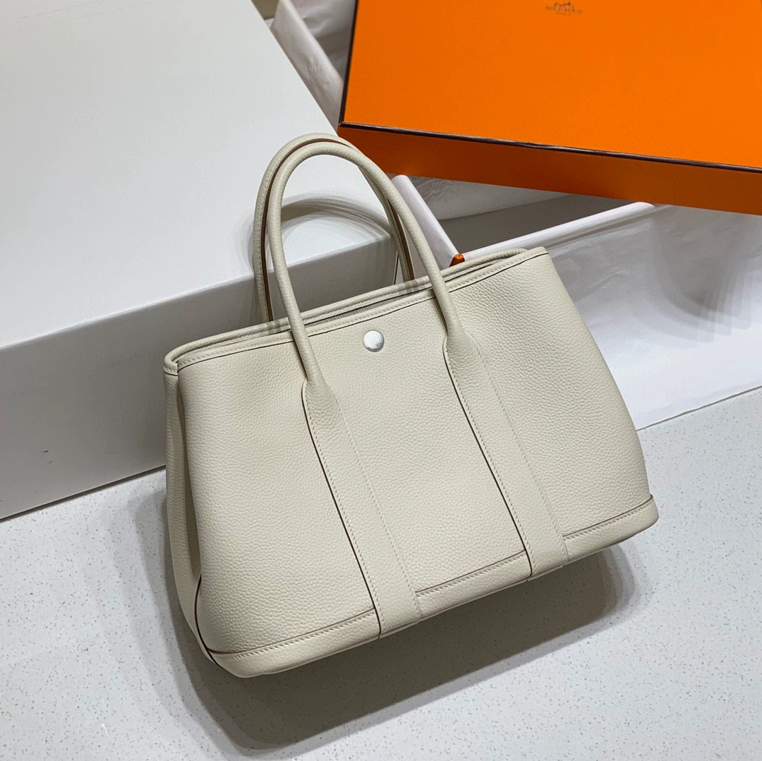 Handheld fashionable leather capacious shopping bag