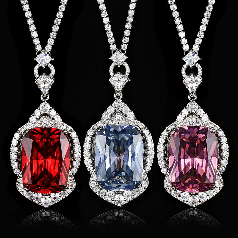 2024 nuevo estilo Zhuang Shengsheng joyería fondo de cobre chapado en oro moda imitación de color tesoro diamante colgante de lujo collar piedra 20*28