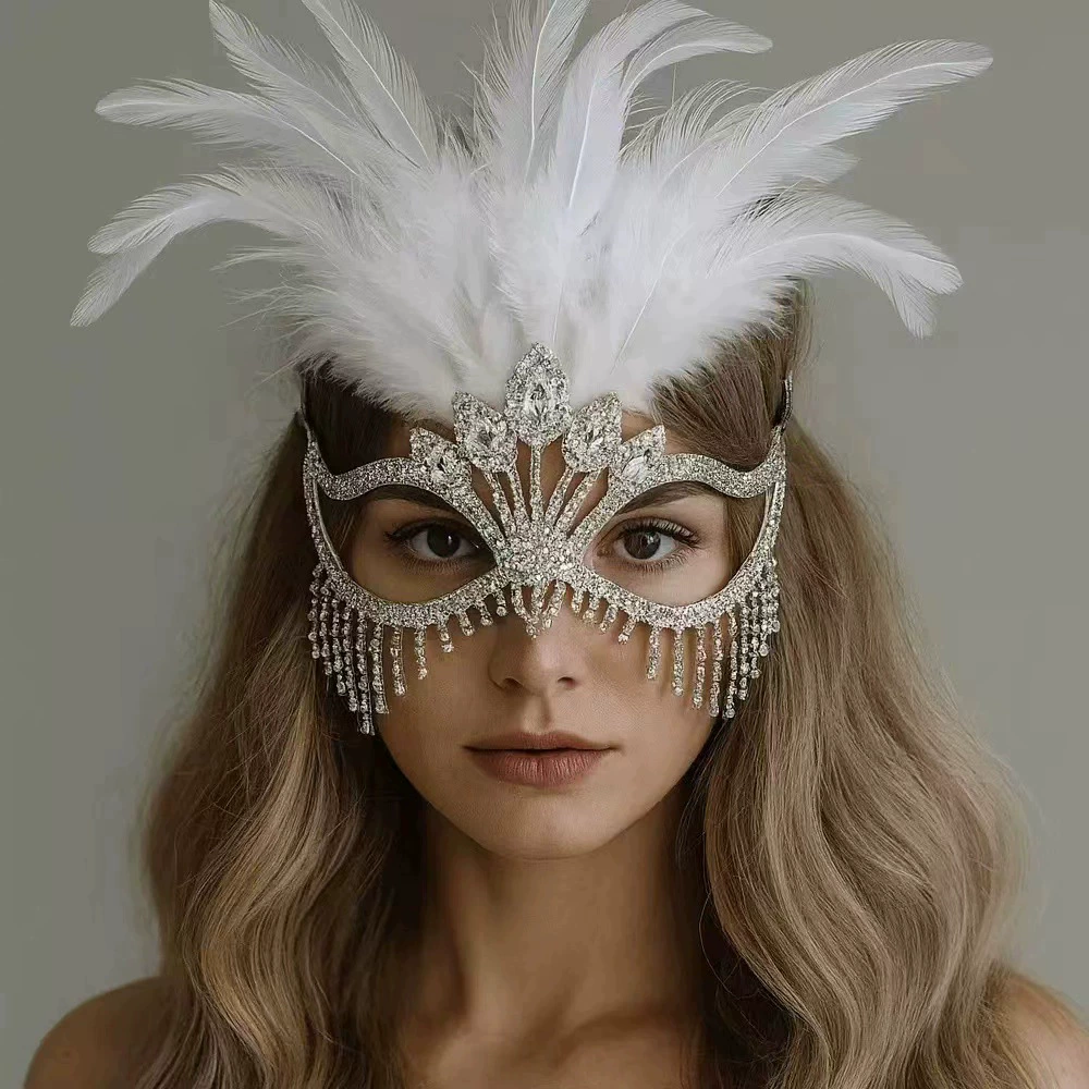 Cross-border explosion -style dressing party Flowing mask nightclub sexy stage performance high -end sensing rhinestone face as female mask