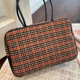 复古毛呢休闲公文包腋下包包2025新款单肩包手提包女W937