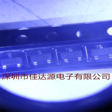 MMBT3906Q-7-F ���bSOT-23 PNP 40V 200mA ���O��(BJT)