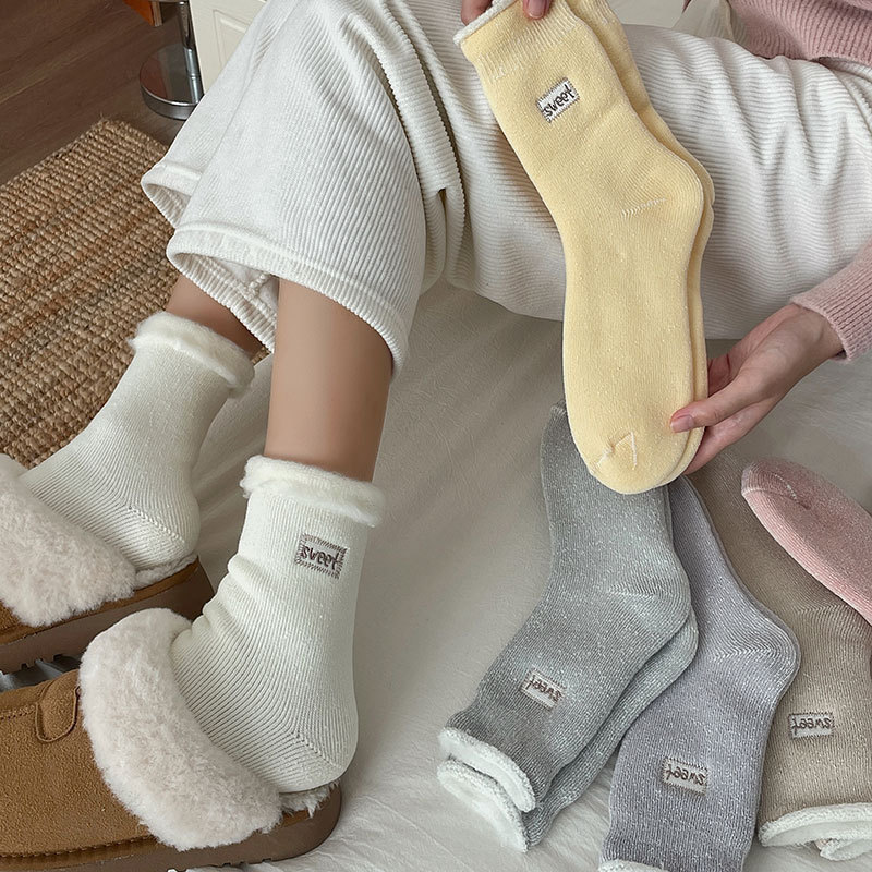 Kışın sıcak çoraplar işlemeli çoraplar artı kadife kalın taban çorapları düz renk fırçalanmış çoraplar kışlık kalınlaştırılmış kadın çorapları_voghion.com
