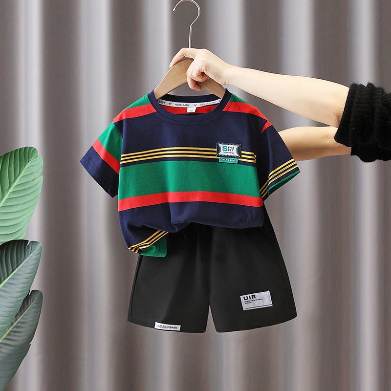 7888 Traje de verano para niños Camiseta de manga corta a rayas para niños guapos 2025 Nuevo estilo de verano para niños Verano de dos piezas