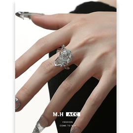 耳环;项链;戒指