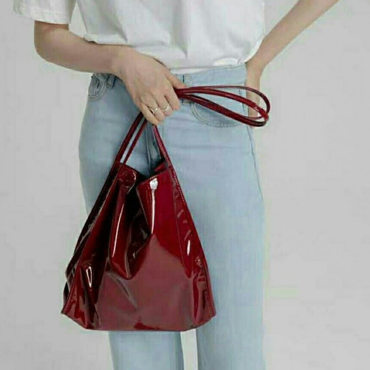 Moderner Roter Damenrucksack Klassischer Freizeit Rucksack_voghion.com