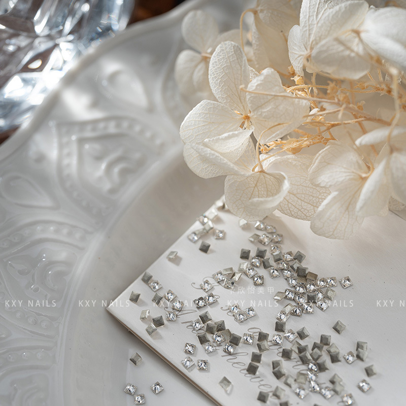 흰색 Square-5A 평평한 바닥 2*2mm