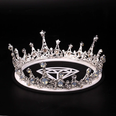 Cross-Border hand-set diamond bride Crown car anti-slip mat car ornaments diamond crown cushion car interior decorations women (Anti-slip mat) - crown-diamond-anti-slip-mat