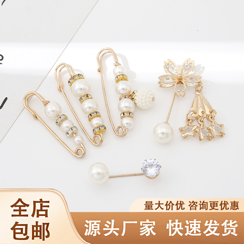 New Color U-shaped Waist Artifact for Women Anti-running Light Brooch High-end Corsage Pin Jewelry Pearl Brooch Buckle