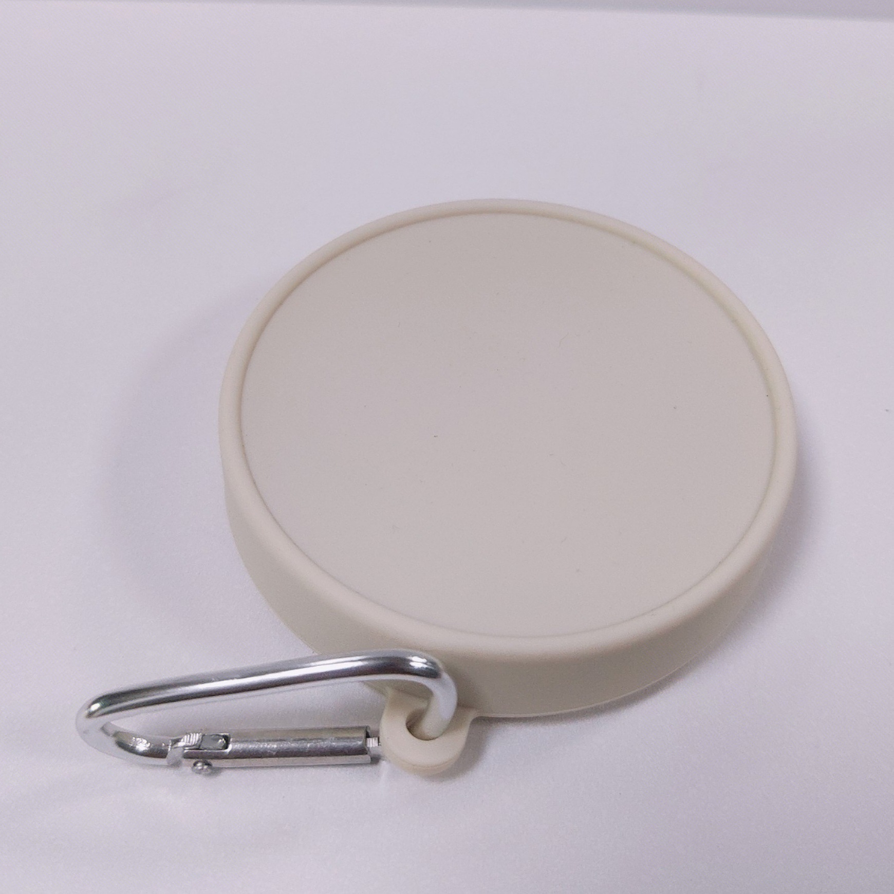 Taza de agua plegable de silicona para viajes al aire libre, taza retráctil portátil a prueba de caídas, taza de regalo de vacaciones publicitaria en stock
