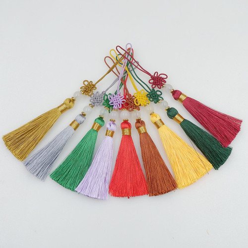 Chinese knot small tassel USB flash drive comb invitation tassel pearl tassel handmade bookmark tassel wholesale