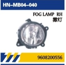 PARA Mercedes-Benz Truck Headlight Assembly Repair Parts MP4 Actros Apariencia Kit de reparación dañado Piezas de cuerpo