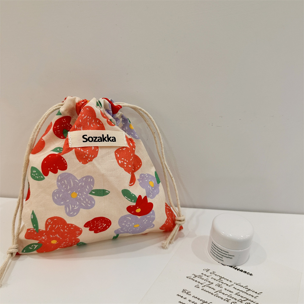 Women's Small Cotton Flower Streetwear String Cosmetic Bag display picture 21