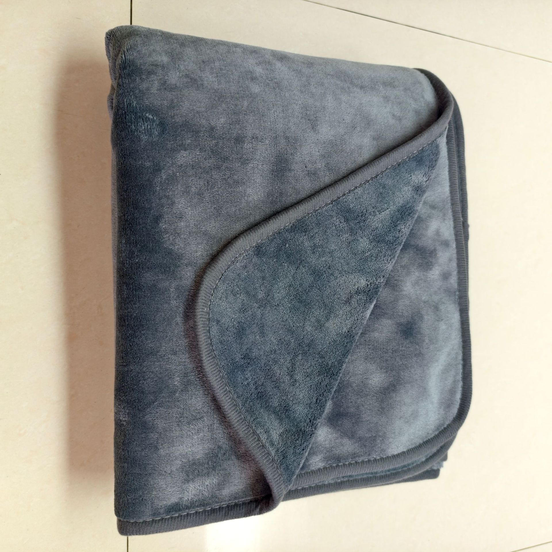 방수 담요 그레이 양면 플란넬