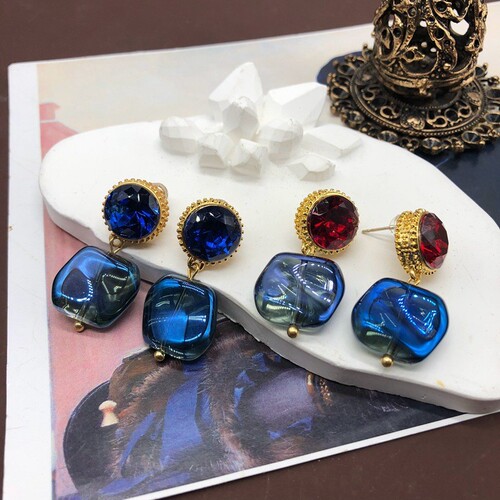 Second-hand Western accessories French blue enchantress ancient glazed high-end necklace with the same earring set for women