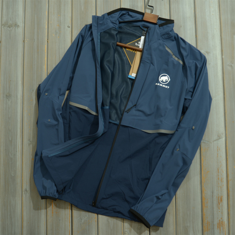 2026 Summer Mammoth Thin Skin Jacket Men's Hooded Loose Casual Sun Protection Outdoor Jacket Trendy
