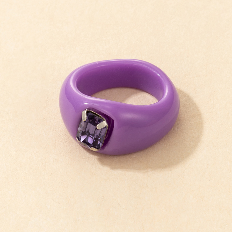 Simple Solid Color Inlaid Rhinestone Transparent Resin Ring Wholesale Nihaojewelry display picture 8