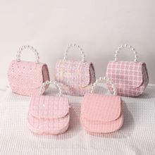 女式包包小皮包秋冬格子小香风女士斜挎包小众设计珍珠手提小方包