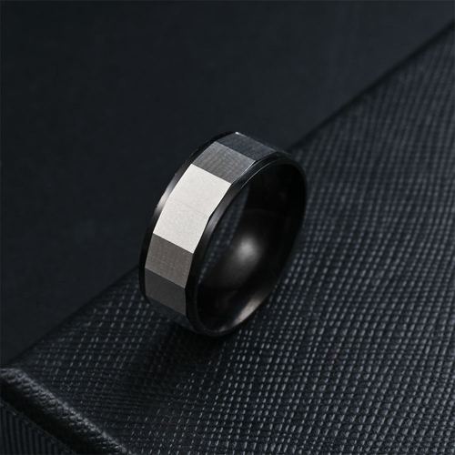  New Prismatic Stainless Steel Ring European and American Fashion Couple Ring Simple Men's Ring Wholesale