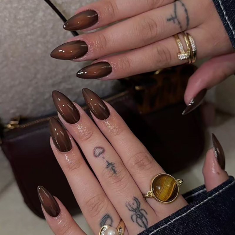 Autumn and Winter Hot-Selling Black and Brown Gradient Press-On Nails, Foreign Trade Popular Nail Pieces, Almond-Shaped Nail Pieces Autumn and Winter Hot-Selling Black and Brown Gradient Press-On Nails, Foreign Trade Popular Nail Pieces, Almond-Shaped Nail Pieces