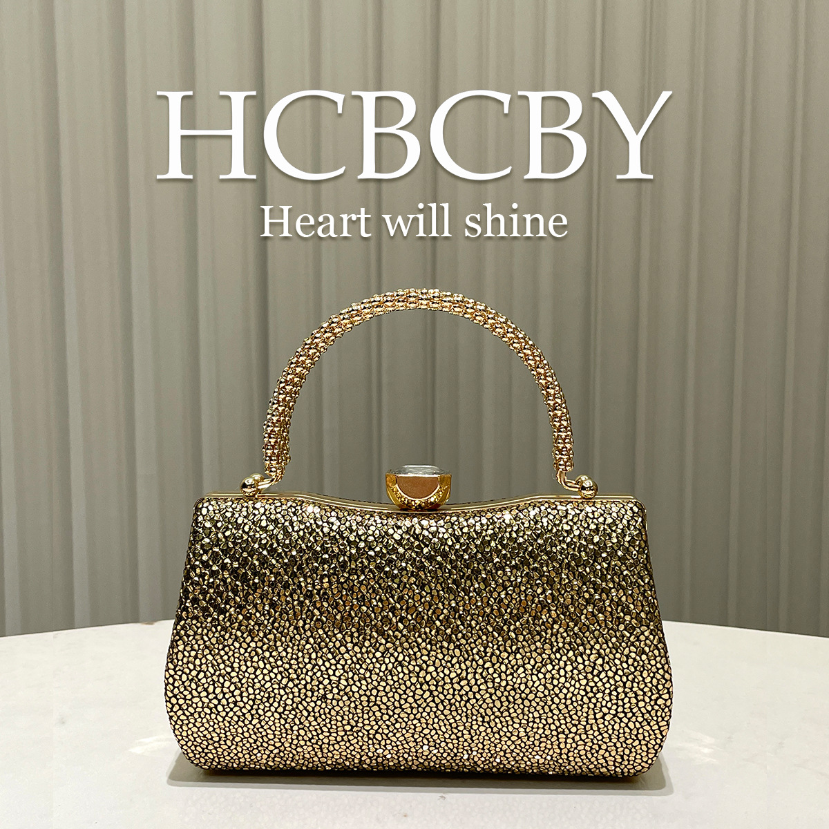 Golden flashing purse