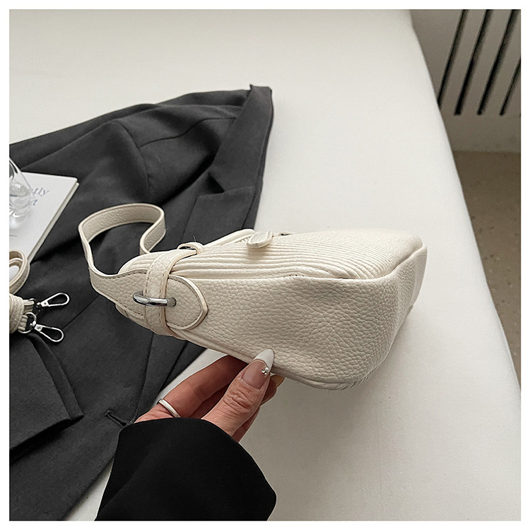 Large-capacity women's summer 2025 new fashion crossbody bag, Korean-style casual single-shoulder armpit commuting bag for work undefined