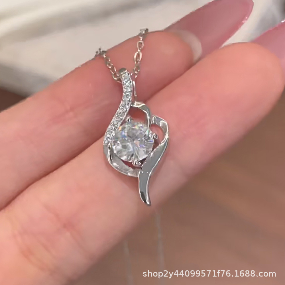 IGI Quality Conch Shell Necklace, Exquisite S925 Sterling Silver, Love at First Sight, Source Factory Wholesale, Lab-grown Diamond Women's Ins