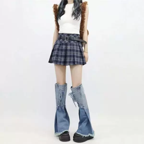 Millennial Hot Girl Denim Gradient Blue Leg Warmers Design Socks with Straps Flared Slouch Socks for Women Y2K Subculture